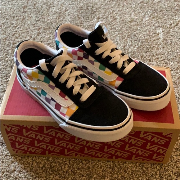 vans girls ward